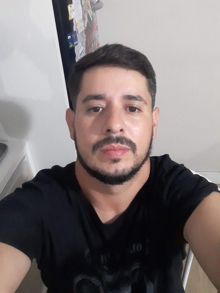Carlos R.
